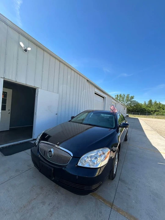 2006 Buick Lucerne - Image 2 of 20