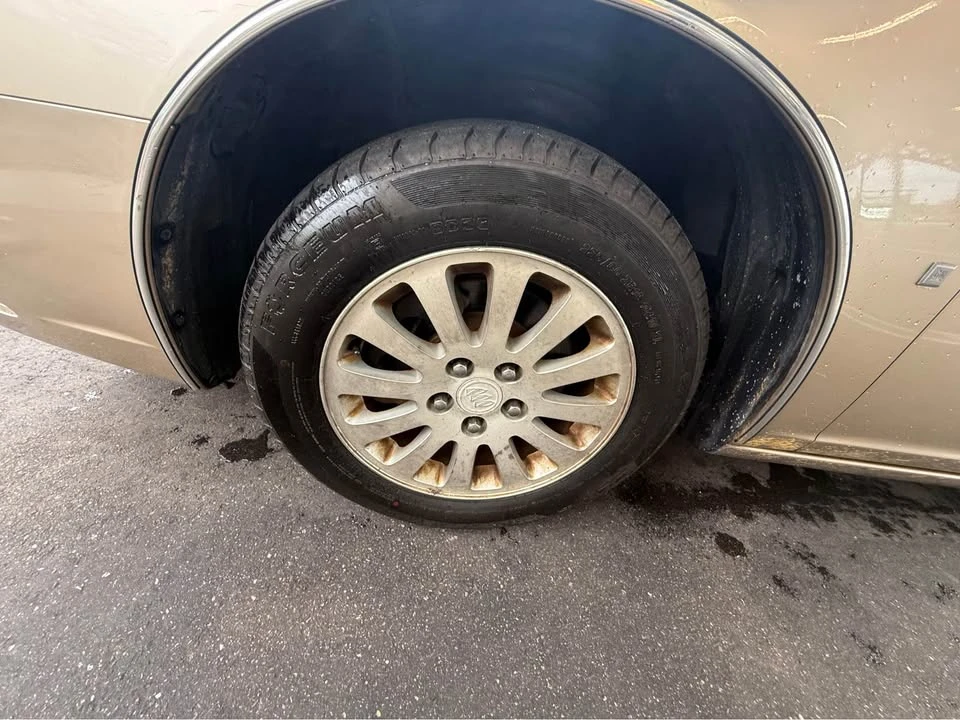 2006 Buick Lucerne - Image 7 of 21