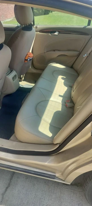 2006 Buick Lucerne - Image 6 of 9