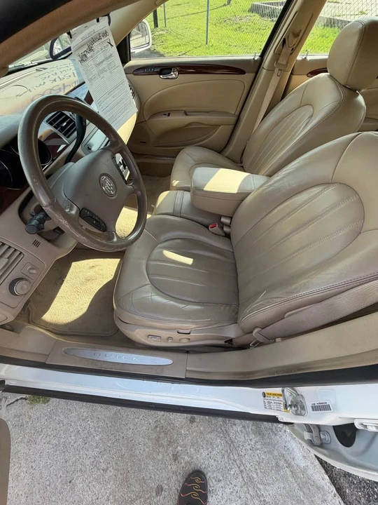 2006 Buick Lucerne - Image 6 of 10