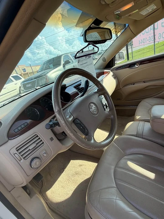2006 Buick Lucerne - Image 8 of 10