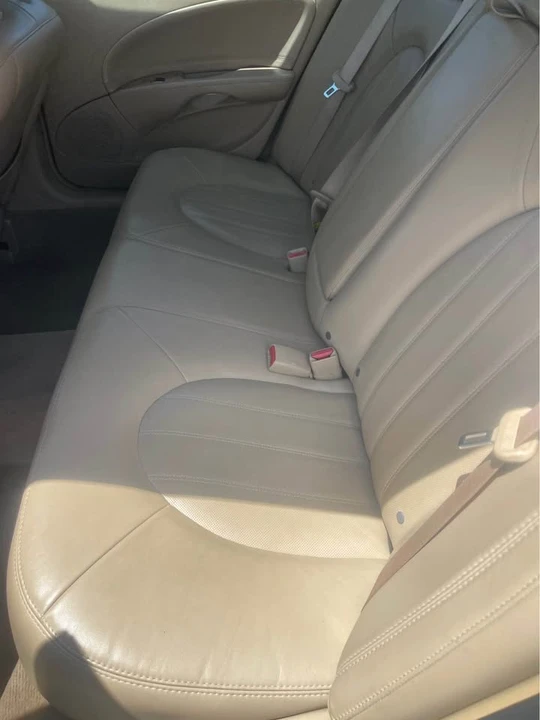 2006 Buick Lucerne - Image 17 of 20