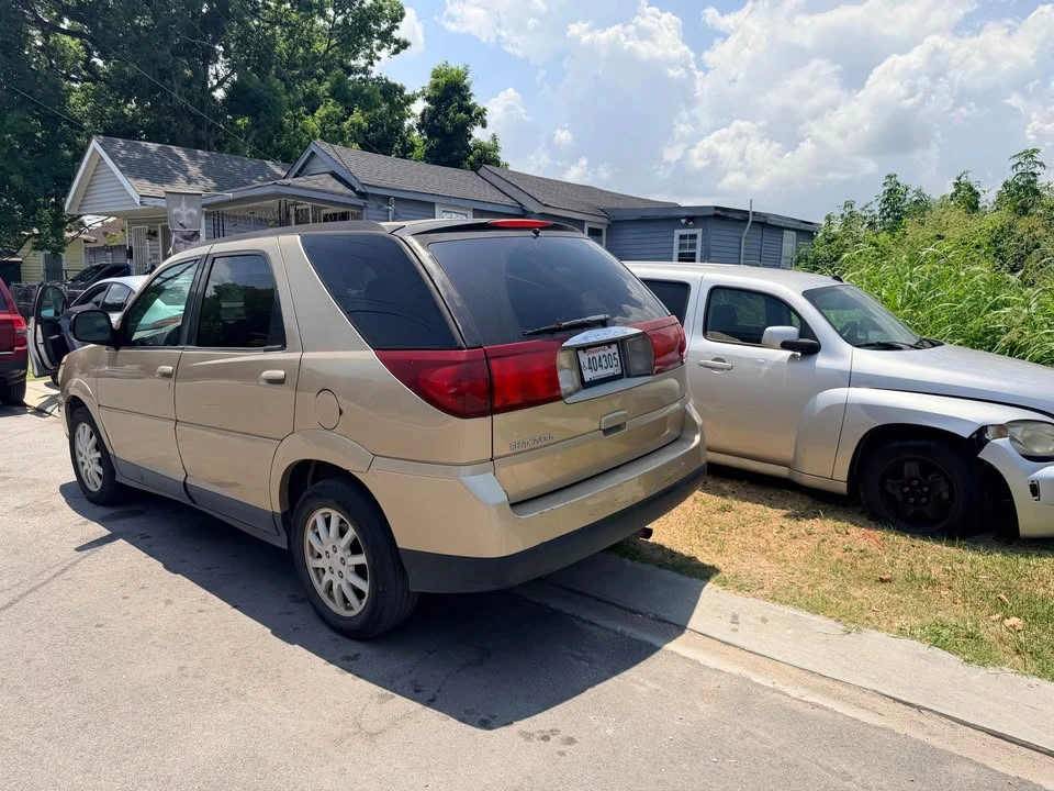 2006 Buick Rendezvous - Image 2 of 2