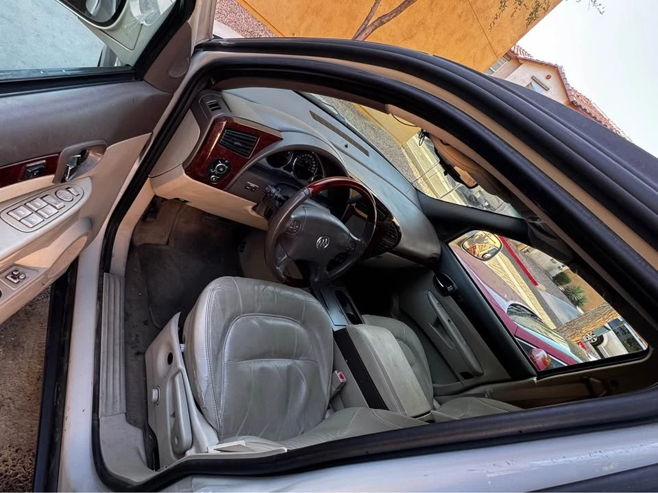 2006 Buick Rendezvous - Image 4 of 6