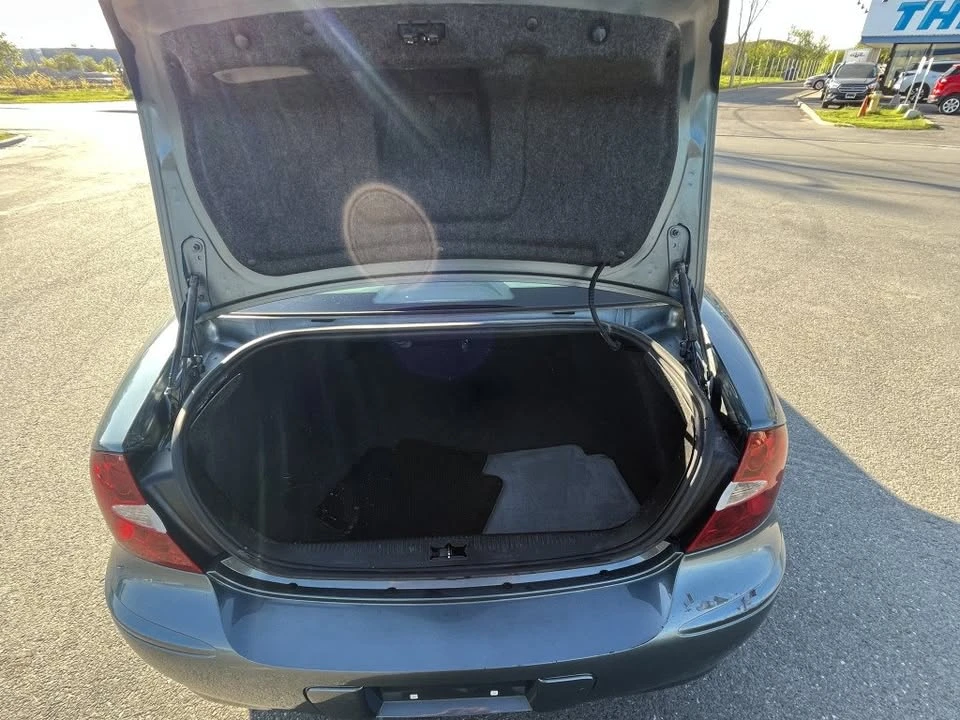 2006 Buick LaCrosse - Image 16 of 17