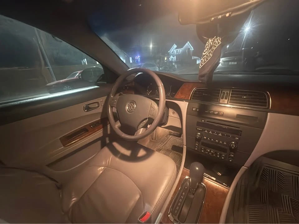 2006 Buick LaCrosse - Image 10 of 17