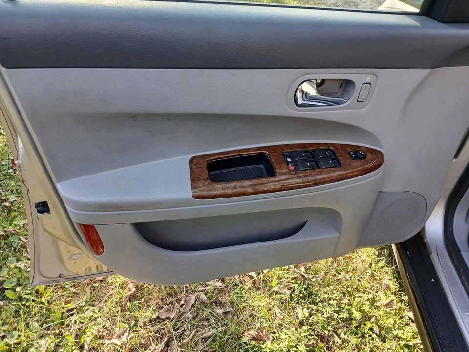 2006 Buick LaCrosse - Image 7 of 9