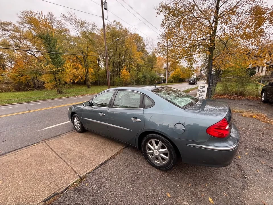 2006 Buick LaCrosse - Image 2 of 8