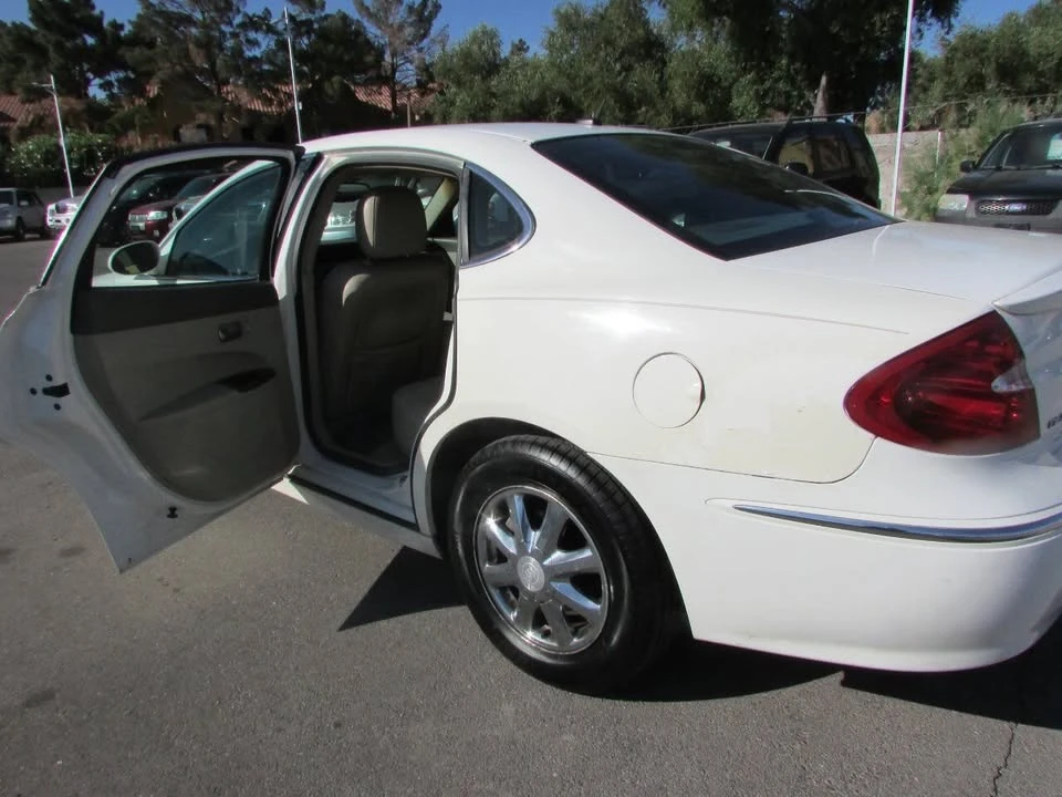 2006 Buick LaCrosse - Image 17 of 20