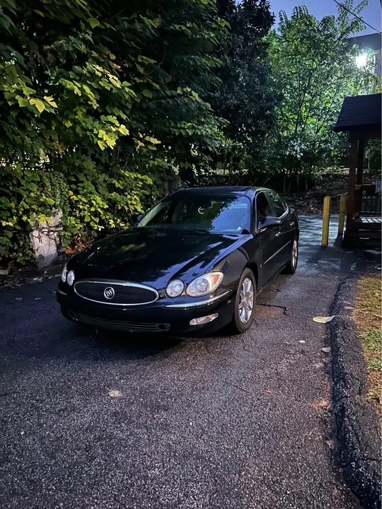 2006 Buick LaCrosse - Image 2 of 16