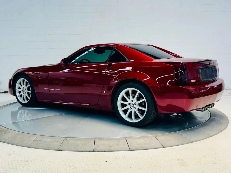 2006 Cadillac XLR - Image 8 of 31