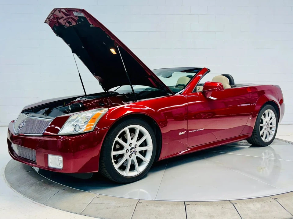 2006 Cadillac XLR - Image 30 of 31