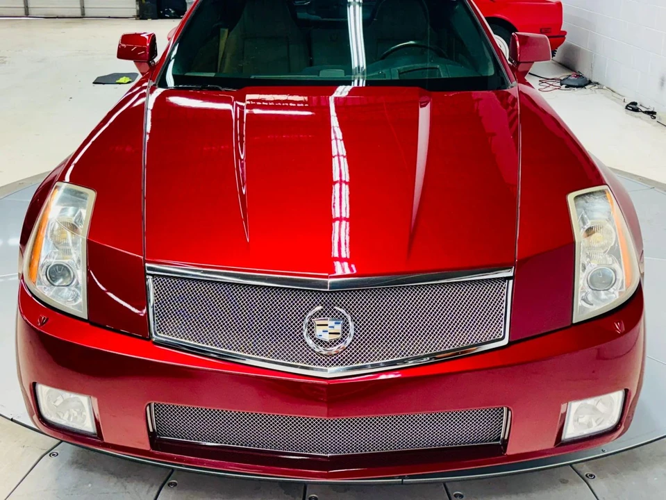 2006 Cadillac XLR - Image 21 of 31