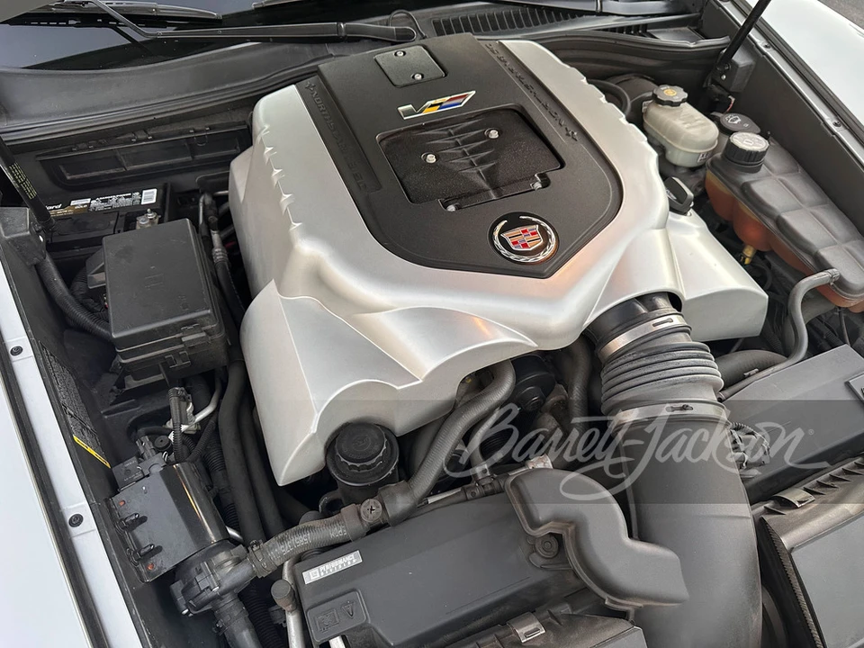 2006 Cadillac XLR-V - Image 3 of 26
