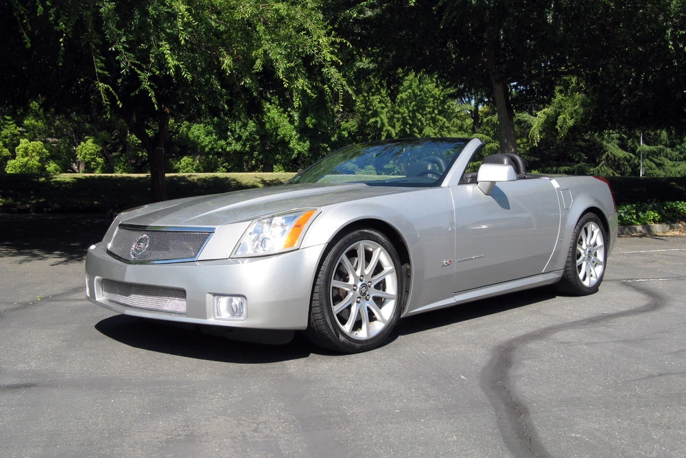 2006 Cadillac XLR-V - Image 2 of 5