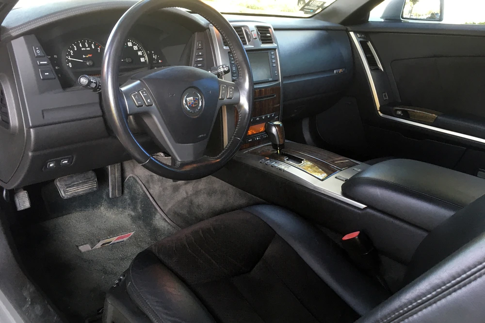 2006 Cadillac XLR-V - Image 4 of 5