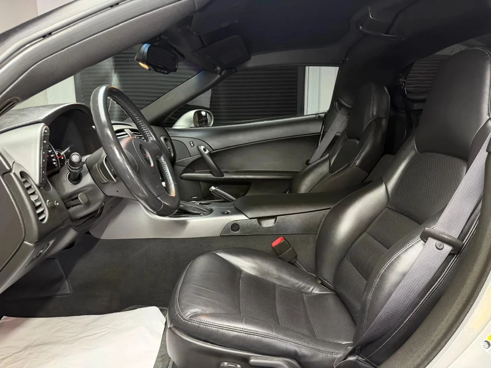 2006 Chevrolet Corvette C6 - Image 24 of 31