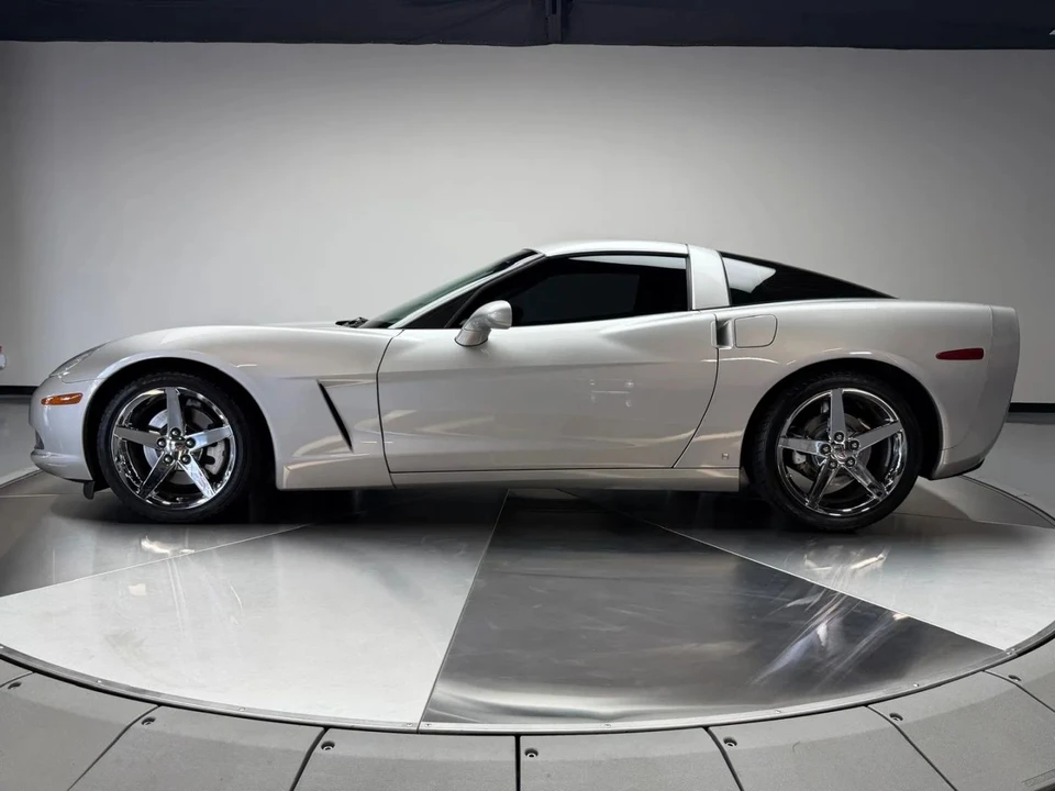 2006 Chevrolet Corvette C6 - Image 4 of 31