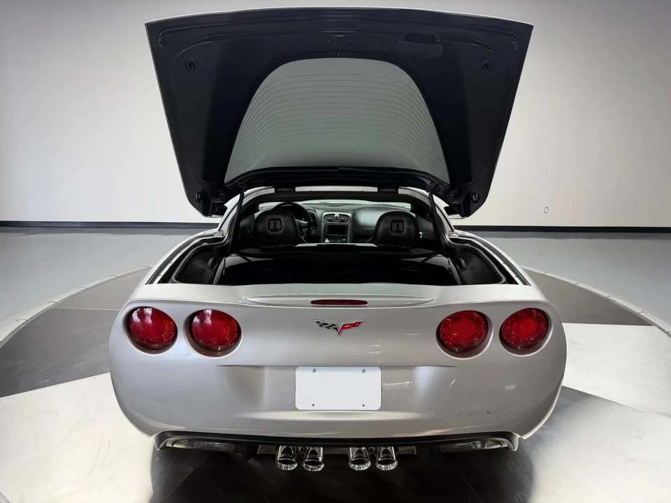 2006 Chevrolet Corvette C6 - Image 13 of 31