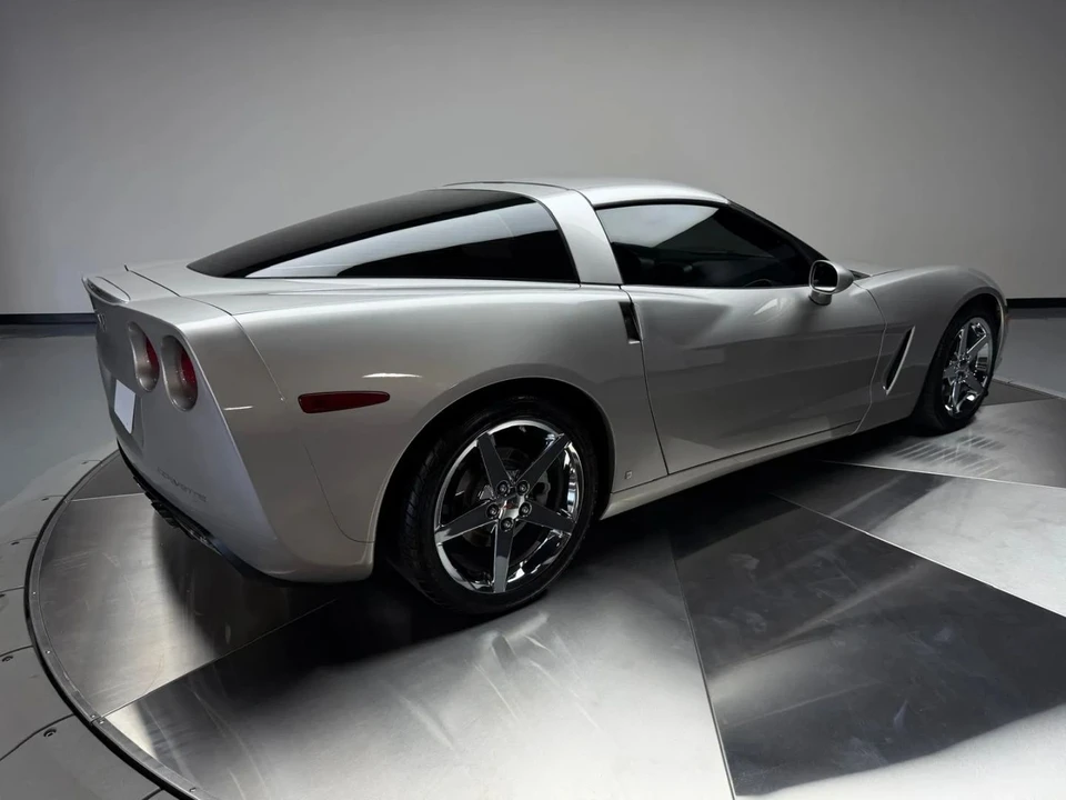 2006 Chevrolet Corvette C6 - Image 2 of 31