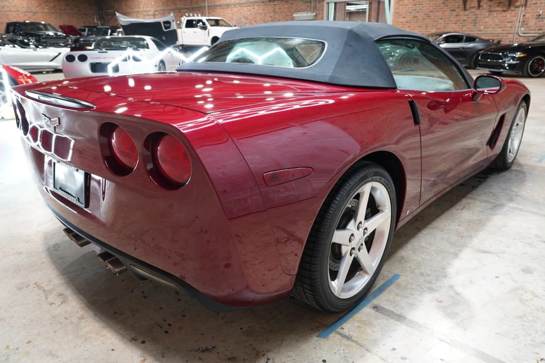 2006 Chevrolet Corvette C6 - Image 17 of 31