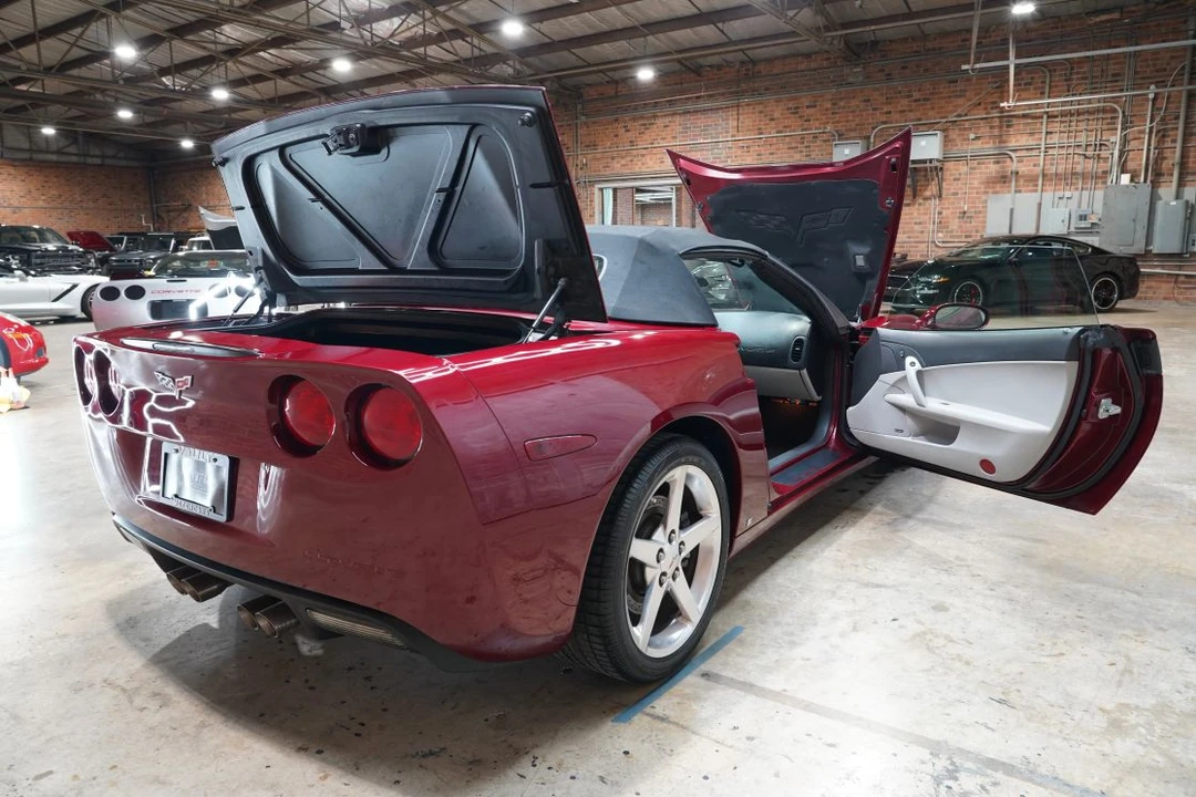 2006 Chevrolet Corvette C6 - Image 28 of 31