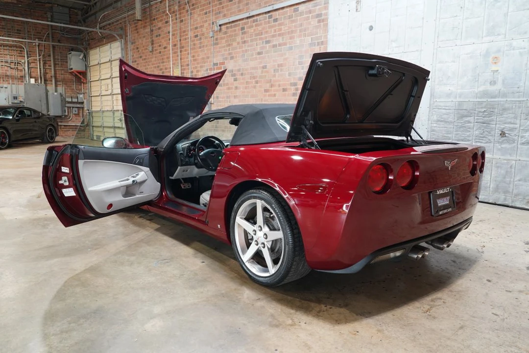2006 Chevrolet Corvette C6 - Image 27 of 31