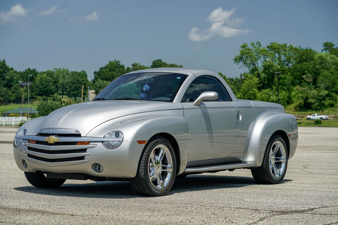 2006 Chevrolet SSR - Image 10 of 31