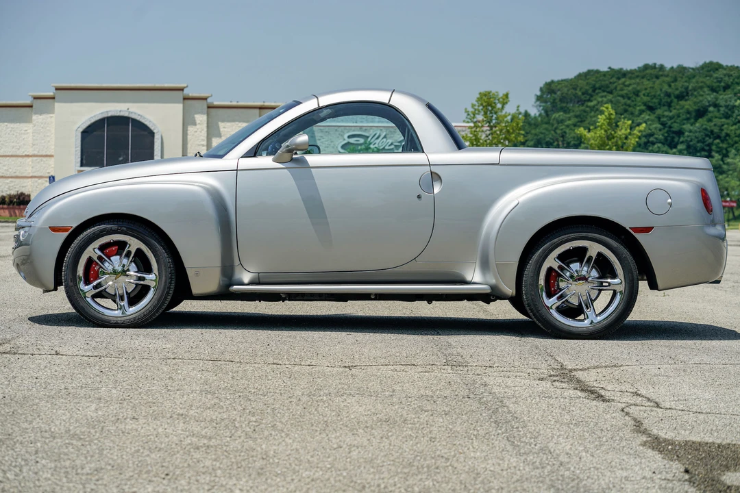 2006 Chevrolet SSR - Image 13 of 31