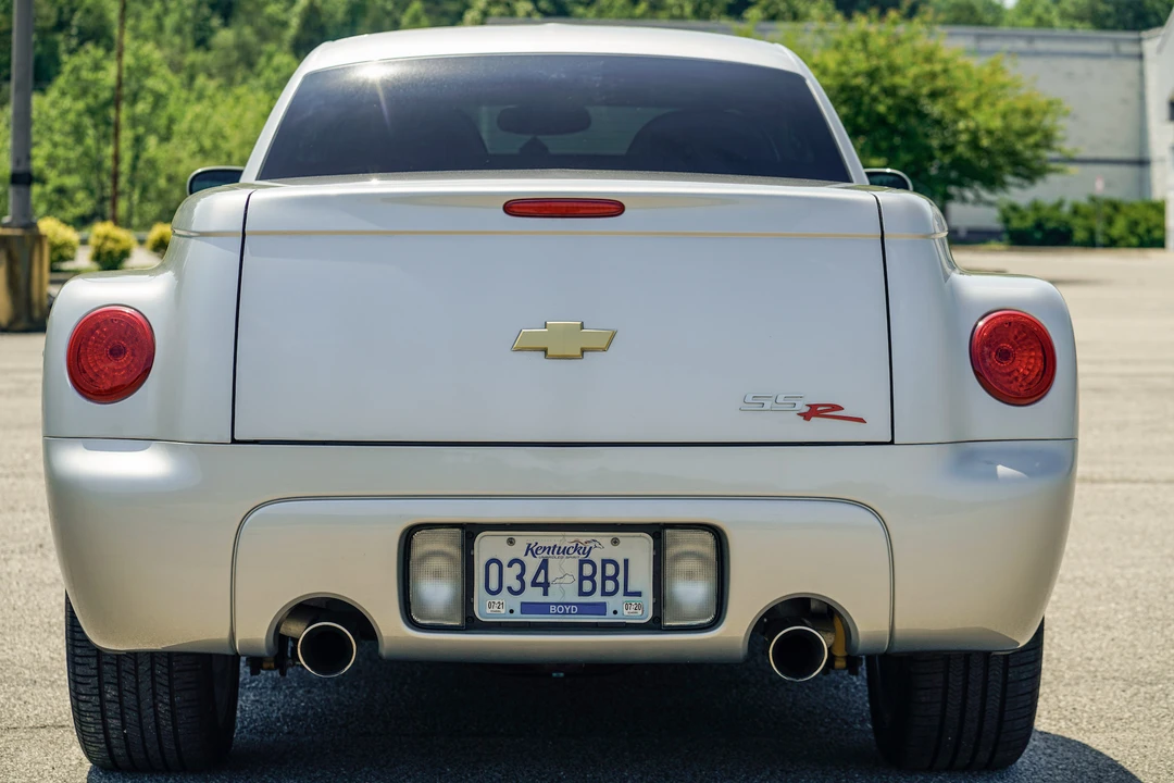 2006 Chevrolet SSR - Image 23 of 31
