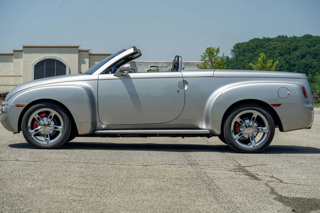 2006 Chevrolet SSR - Image 27 of 31