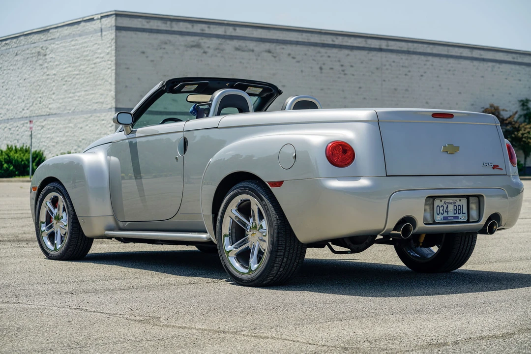 2006 Chevrolet SSR - Image 30 of 31
