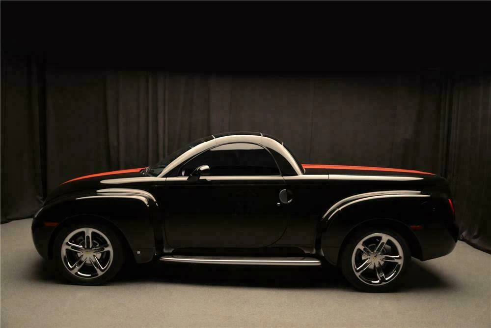 2006 Chevrolet SSR - Image 5 of 5