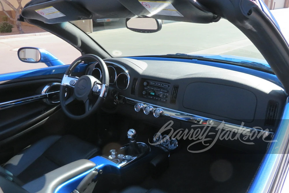 2006 Chevrolet SSR - Image 3 of 12