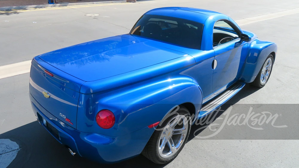 2006 Chevrolet SSR - Image 5 of 12