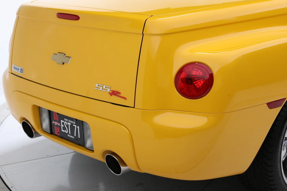 2006 Chevrolet SSR - Image 6 of 8