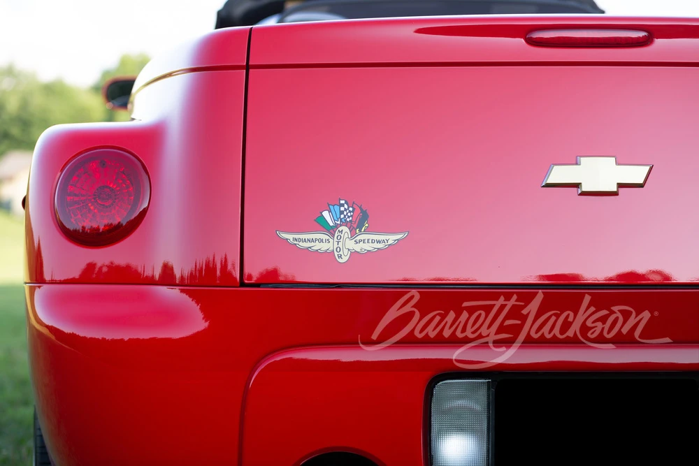 2006 Chevrolet SSR - Image 14 of 20