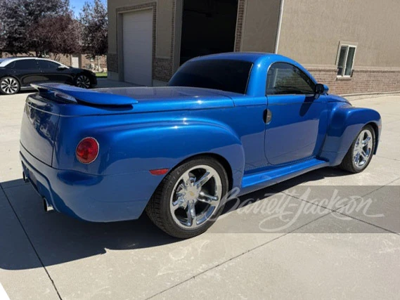 2006 Chevrolet SSR - Image 9 of 9