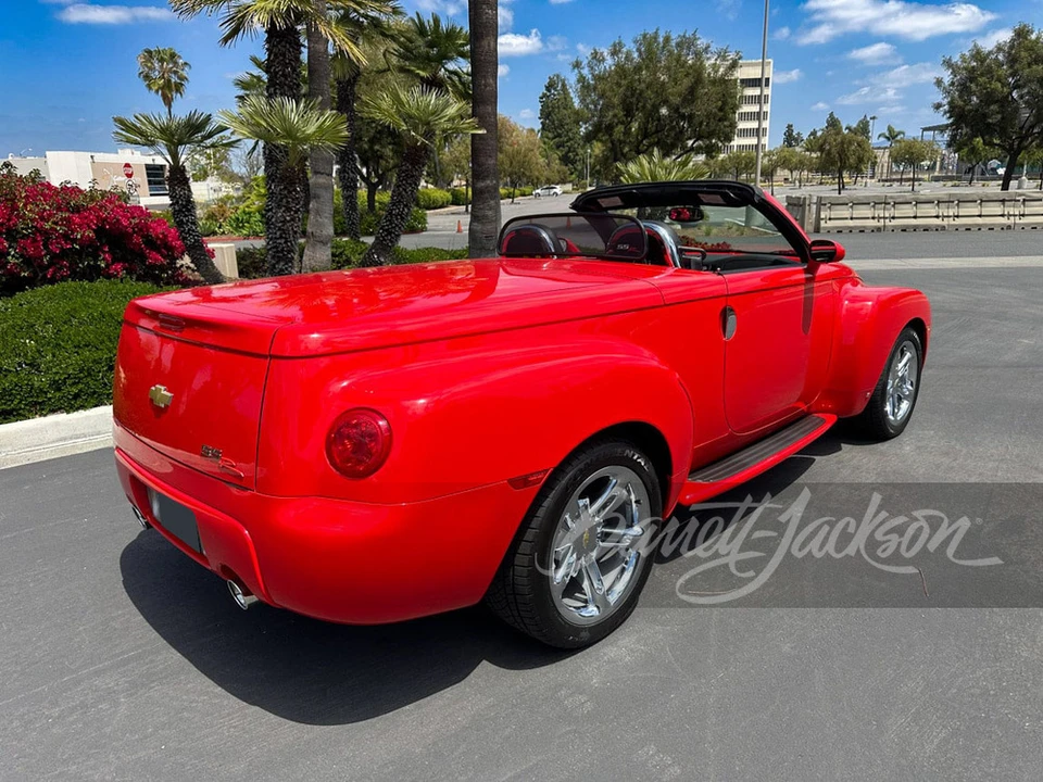 2006 Chevrolet SSR - Image 7 of 14