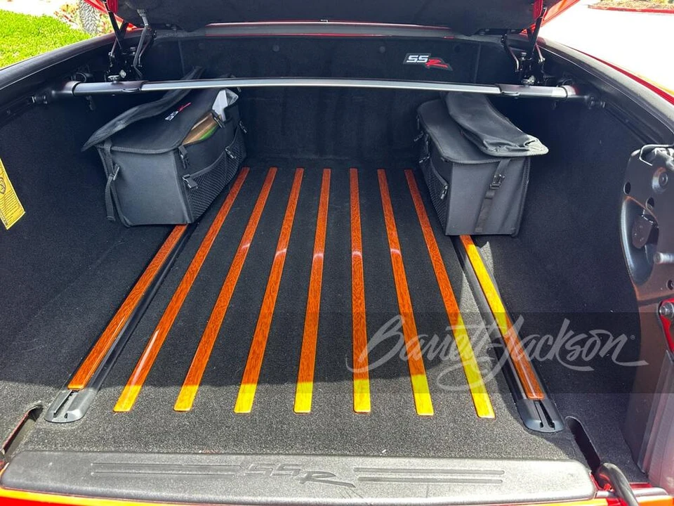 2006 Chevrolet SSR - Image 10 of 14