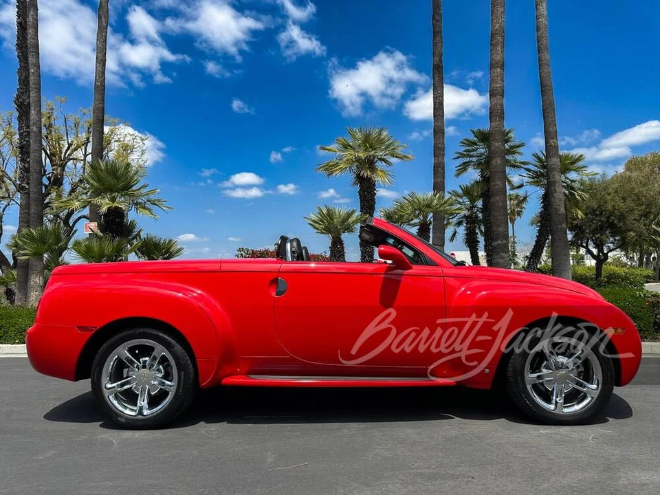 2006 Chevrolet SSR - Image 11 of 14