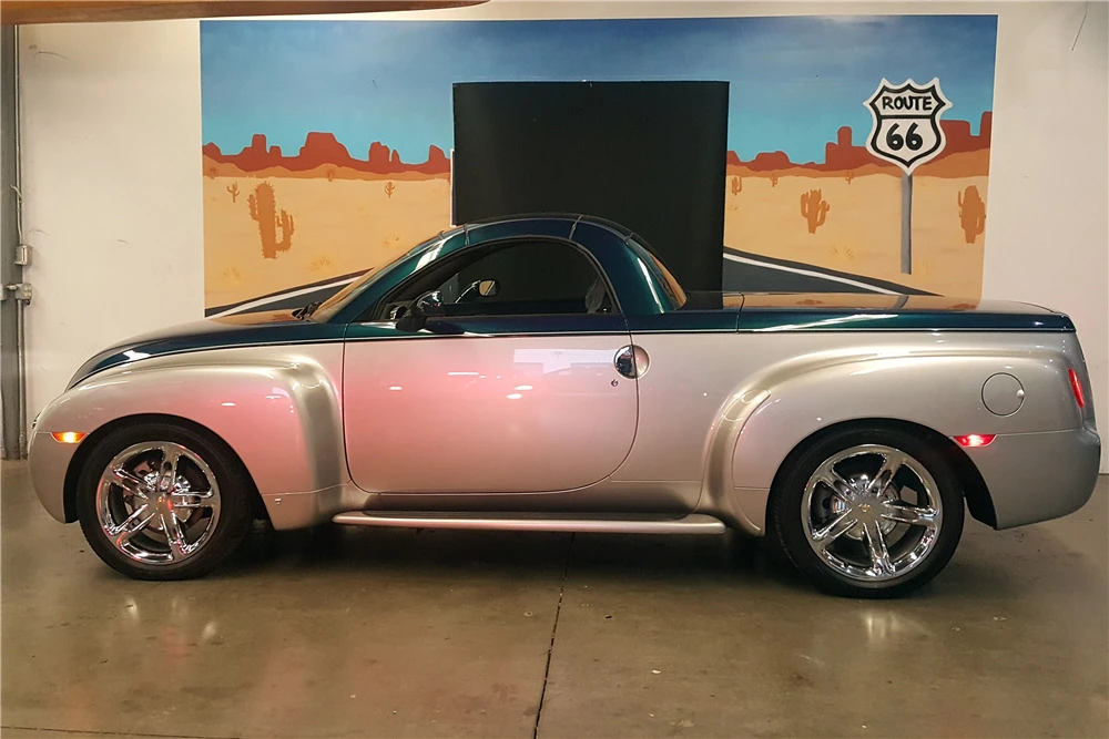 2006 Chevrolet SSR - Image 5 of 5