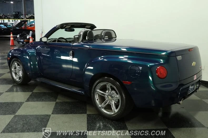 2006 Chevrolet SSR - Image 6 of 31