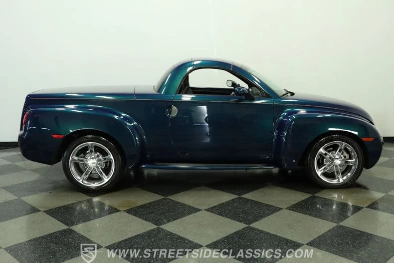 2006 Chevrolet SSR - Image 16 of 31