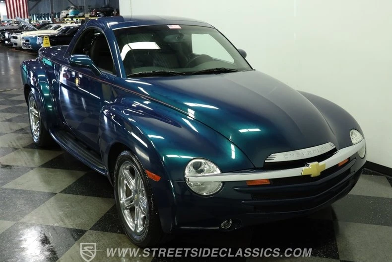 2006 Chevrolet SSR - Image 18 of 31