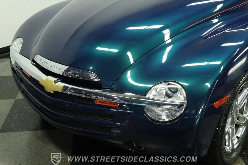 2006 Chevrolet SSR - Image 12 of 31