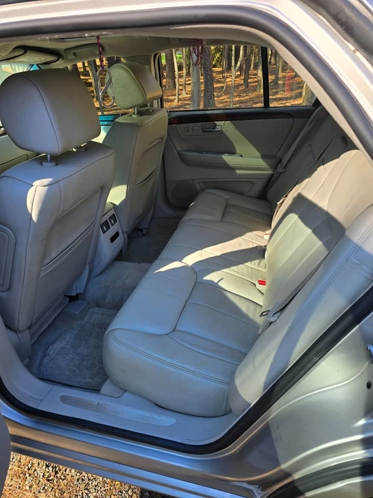 2006 Cadillac DTS - Image 14 of 18