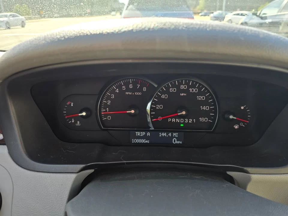 2006 Cadillac DTS - Image 10 of 18