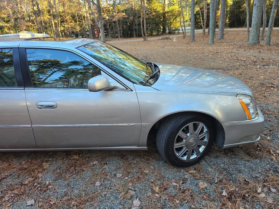 2006 Cadillac DTS - Image 5 of 18