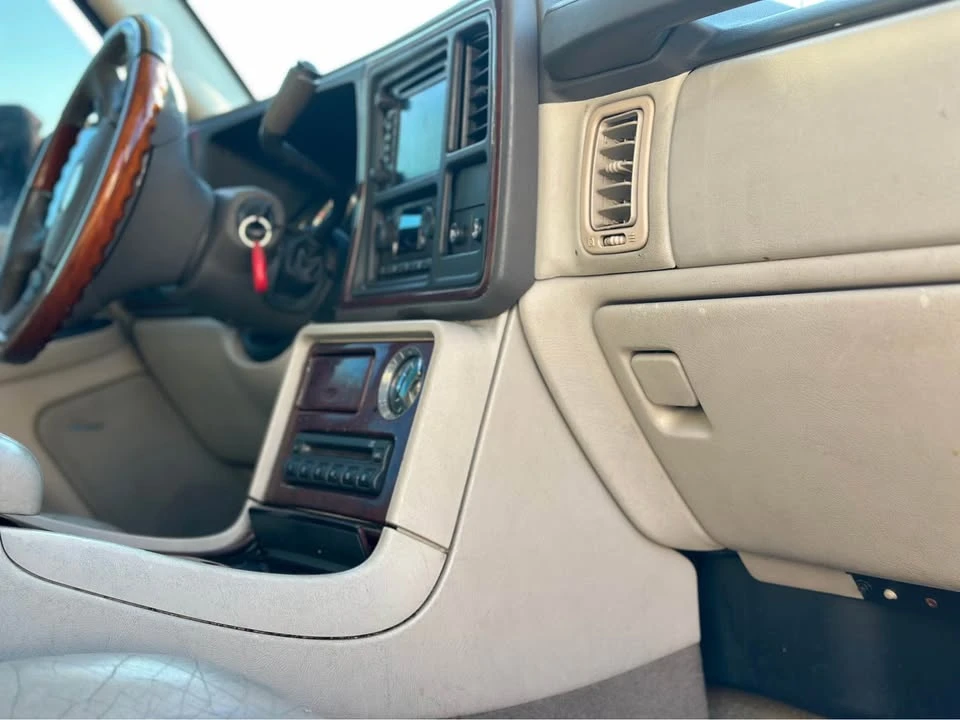 2006 Cadillac Escalade & EXT 2nd Gen - Image 3 of 6